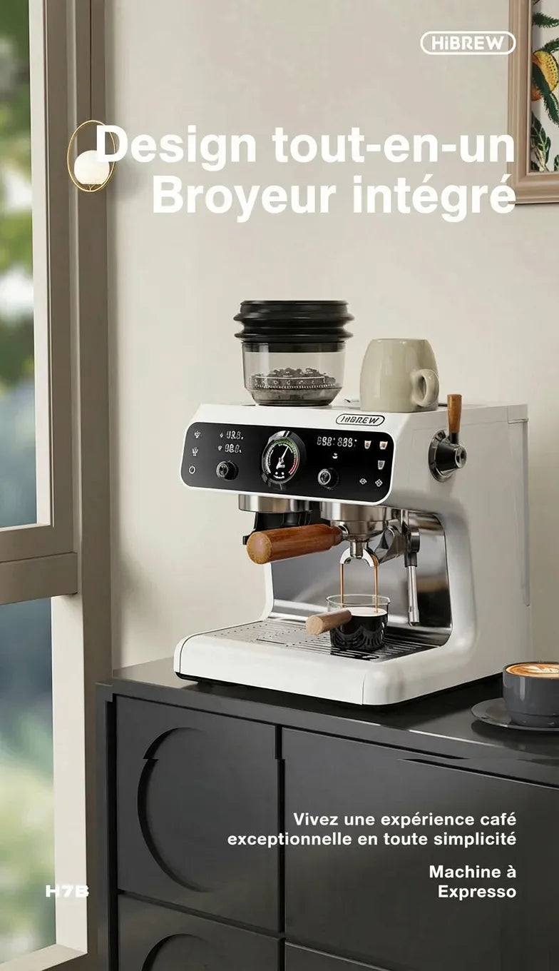 Design tout-en-un élégant de la machine expresso dans une cuisine.